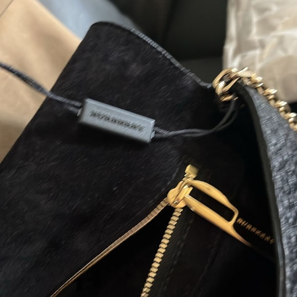 NWT Burberry Medium Mildenhall - Picture 12 of 17